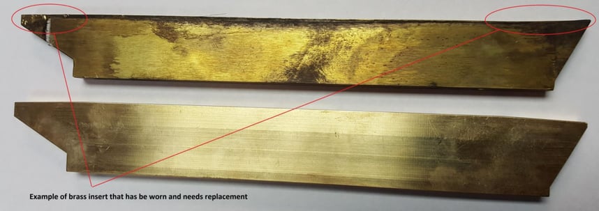 Worn_brass_insert_under_seal_band_heat_transfer