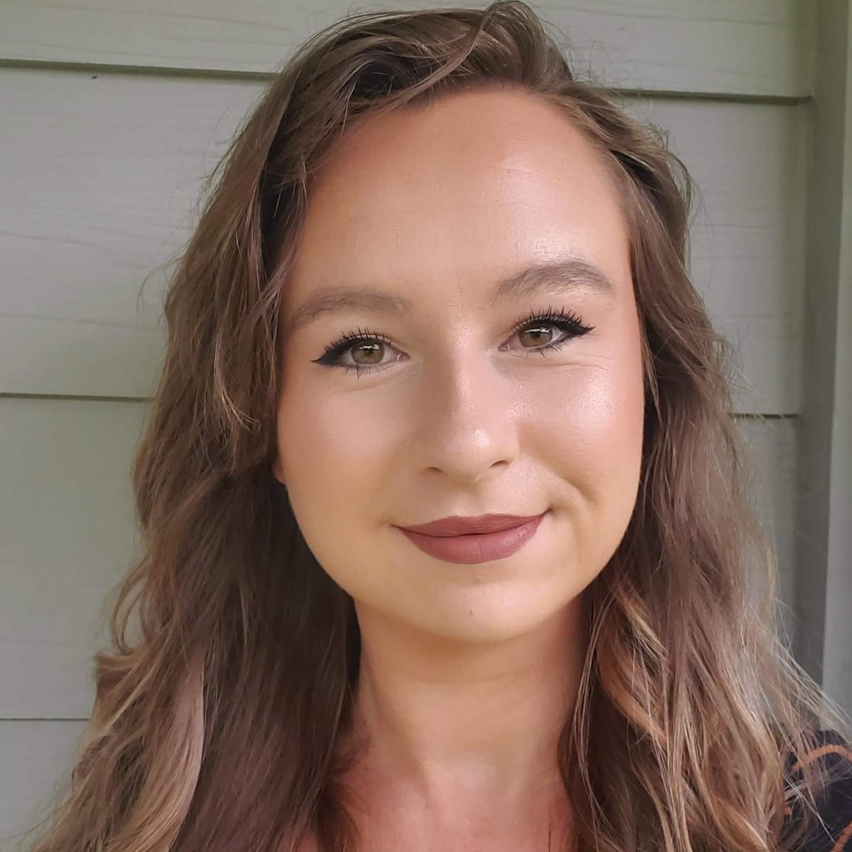 emily-brogan-headshot